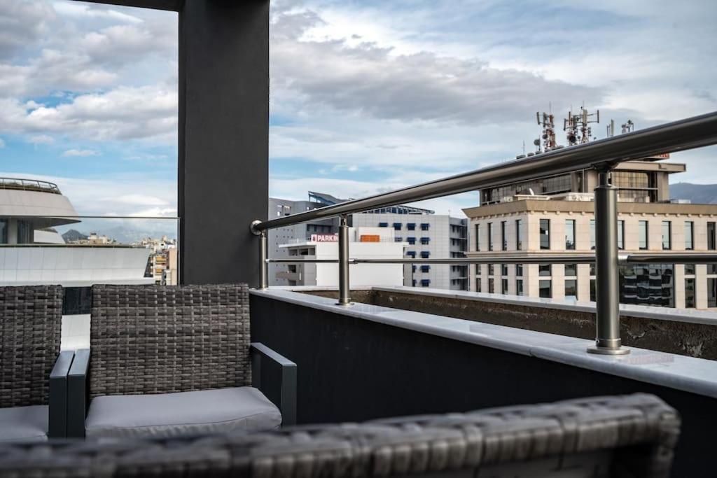 Μεζονέτα Με Θέα Στο Πάρκο Σταύρος Νιάρχος One Apartment Athens Exterior photo