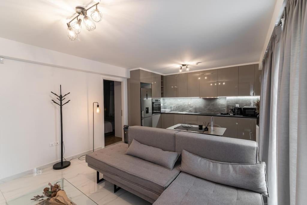 Μεζονέτα Με Θέα Στο Πάρκο Σταύρος Νιάρχος One Apartment Athens Exterior photo