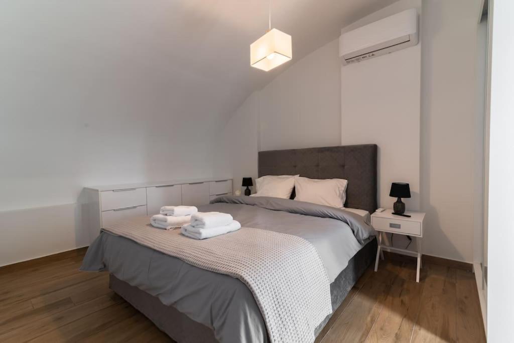 Μεζονέτα Με Θέα Στο Πάρκο Σταύρος Νιάρχος One Apartment Athens Exterior photo