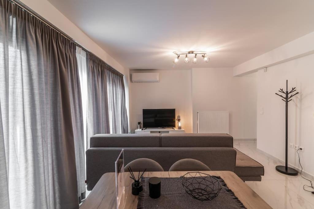 Μεζονέτα Με Θέα Στο Πάρκο Σταύρος Νιάρχος One Apartment Athens Exterior photo